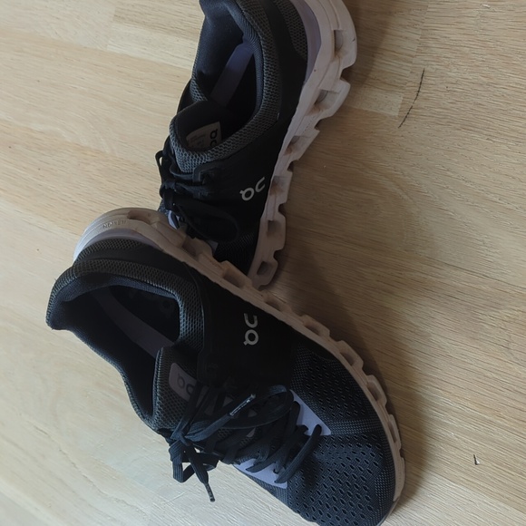 On clouds speedboard - Picture 4 of 6